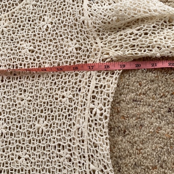 VILA Crochet Cream Flowers Top S/M - Picture 5 of 9